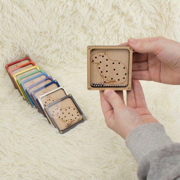 Wooden Capybara Balancing Maze Toy: Travel Brain Game for Kids
