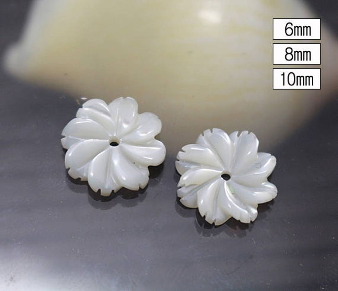 2 Perline Madreperla Naturale Bianca Intagliate A Fiore 8mm – Fatte A Mano, Per DIY Gioielli