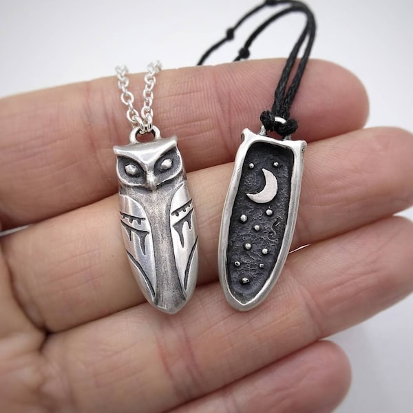 Collier hibou / pendentif hibou en argent sterling / hibou des cornes / cadeau pour noctambule / lune et étoiles au dos / double face / enfant de la lune