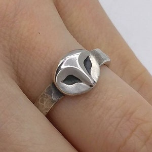 Owl Ring / Sterling Silver Owl Ring / Snowy Owl / Barn Owl / Gift for Night Owl / Hammered Ring / Stacking Ring / Owl Queen
