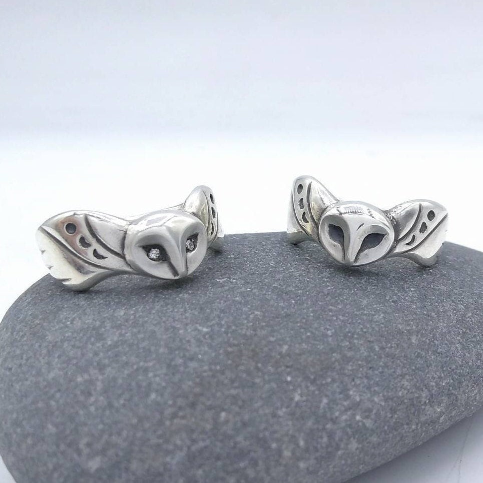 Owl Ring / Sterling Silver Owl Ring with Moon Phases on wings / Barn Owl / Gift for Night Owl / Magi