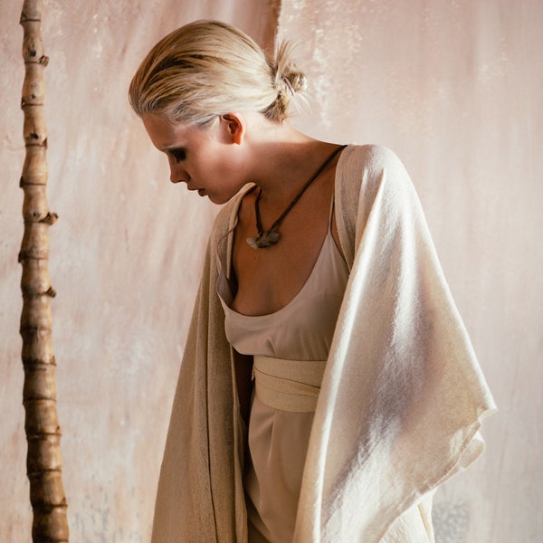 ACE OF WIND Cape⋄Ivory⋄Silk bride cover up⋄Silk cardigan⋄Perfect Ceremonial wear⋄White silk CapeSustainable clothing⋄White Boho jacket