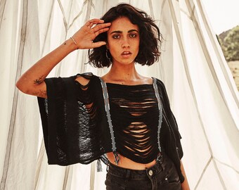 WAVE TOP⋄Black⋄Black raw silk top⋄Boho crop top⋄Tribal top⋄Sustainable clothing⋄Loose Fit top⋄Summer Beach top⋄Beaded top⋄Hand crafted