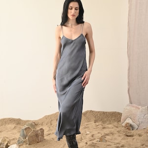 ローズ スリップ ドレス - インディゴ - ロング スリップ ドレス ⋄ ローブ ボヘミアン シック - シルク - ブライズメイド ローブ - ボヘミアン イブニング ドレス - キャミソール ドレス