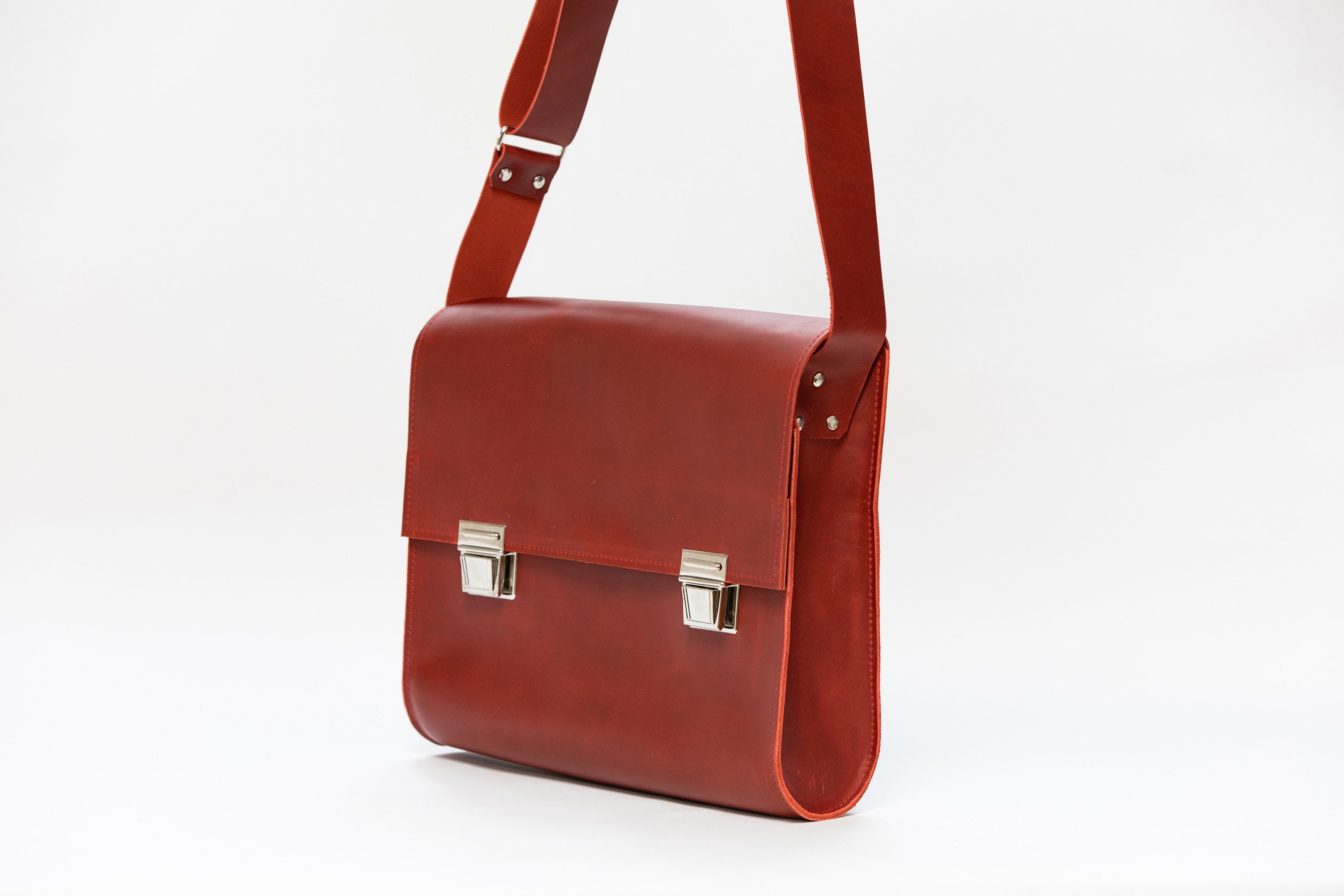 Red Laptop Bag of Haeute Finest Handwork Made in Germany Etsy