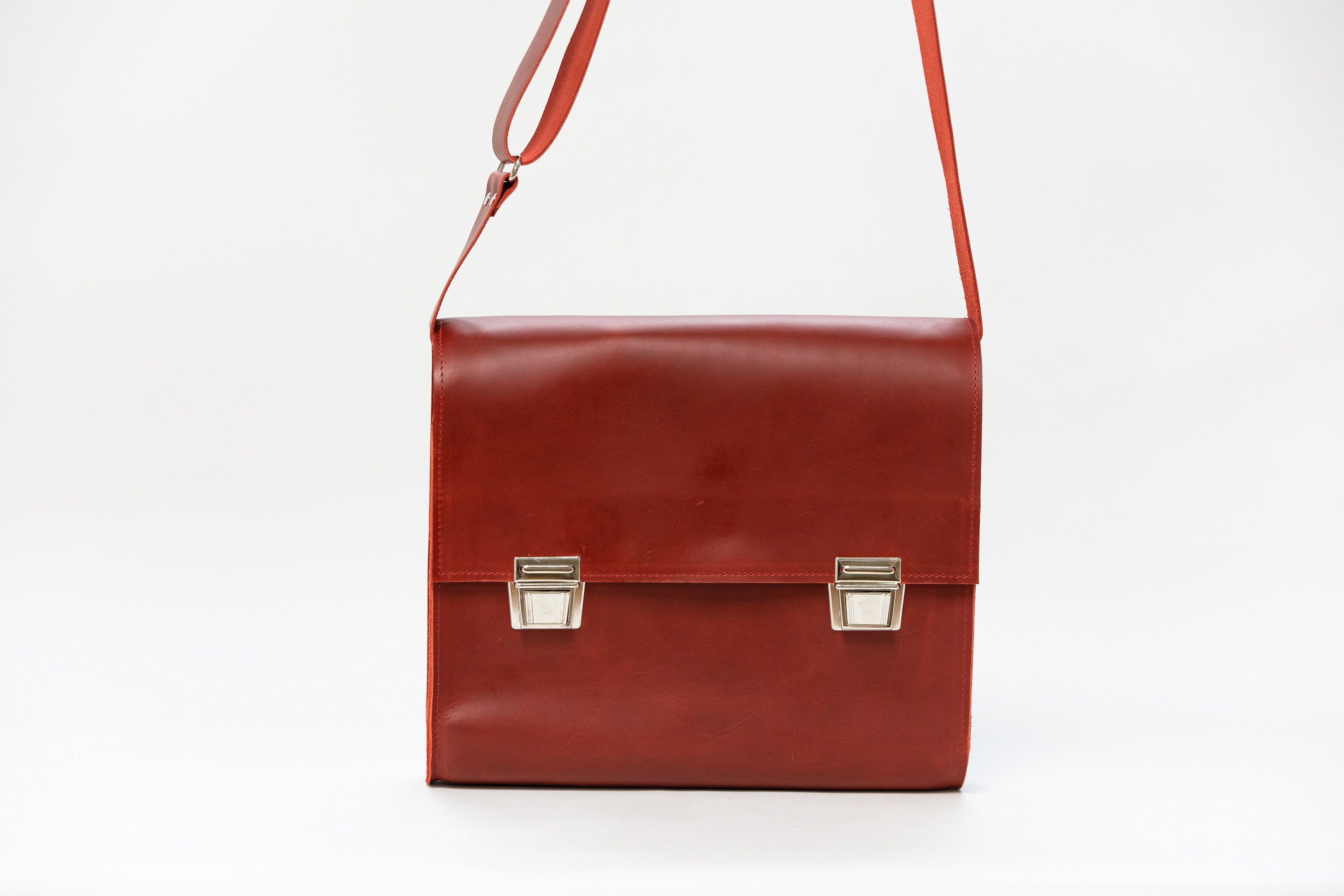 Red Laptop Bag of Haeute Finest Handwork Made in Germany Etsy