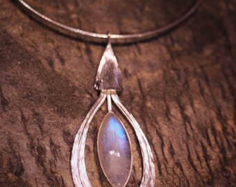 Leaf pendant sterling silver semi precious stone pendant moonstone pendant lapis lazuli necklace labradorite pendant hammered silver nature