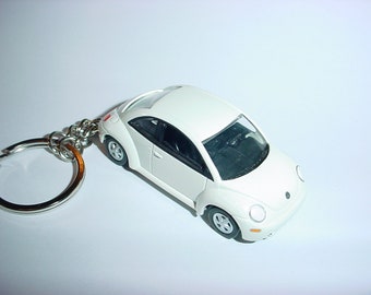 Keychain 60/'s VW BUG volkwagon beetle 2 tone bug key chain