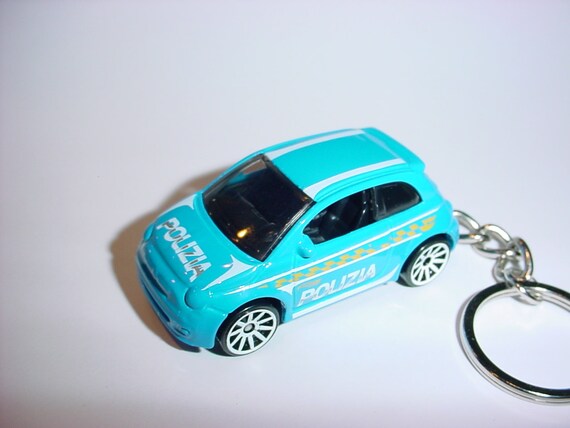 fiat 500 keychain