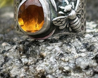 Bee ring. Sterling silver and citrine bee and honeycomb ring.