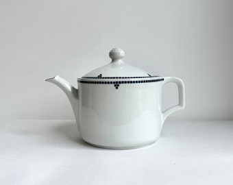 Art Deco teapot Hutschenreuther, Hutschenreuther Hohenberg Bavaria jug white, vintage porcelain teapot