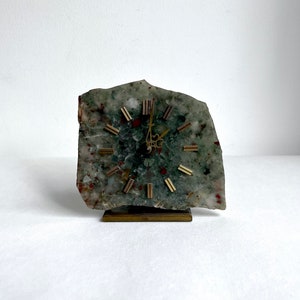 Vintage agate table clock, 70s brass table clock, stone mantel clock image 1