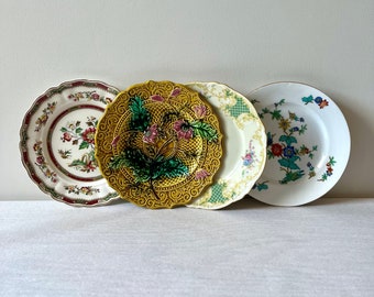 Vintage plate set flowers, porcelain plate mix, antique breakfast plates, round table