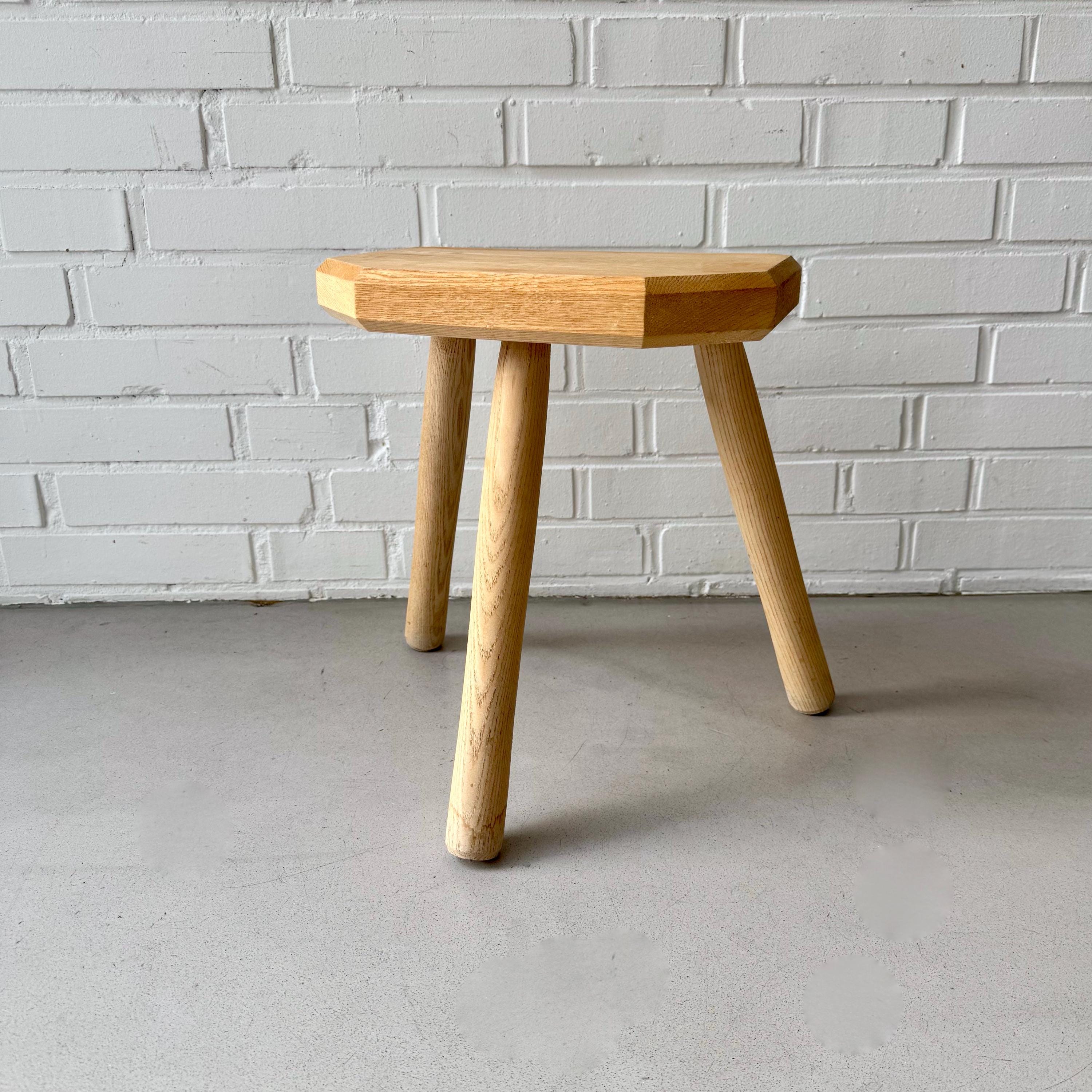 Three legged stool - Etsy 日本