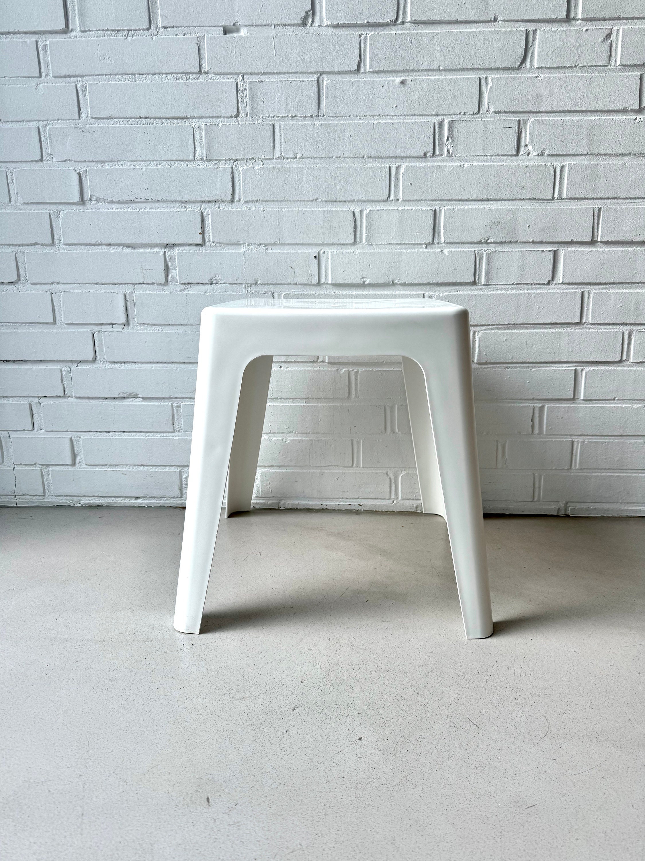 tabouret de bar blanc et bois