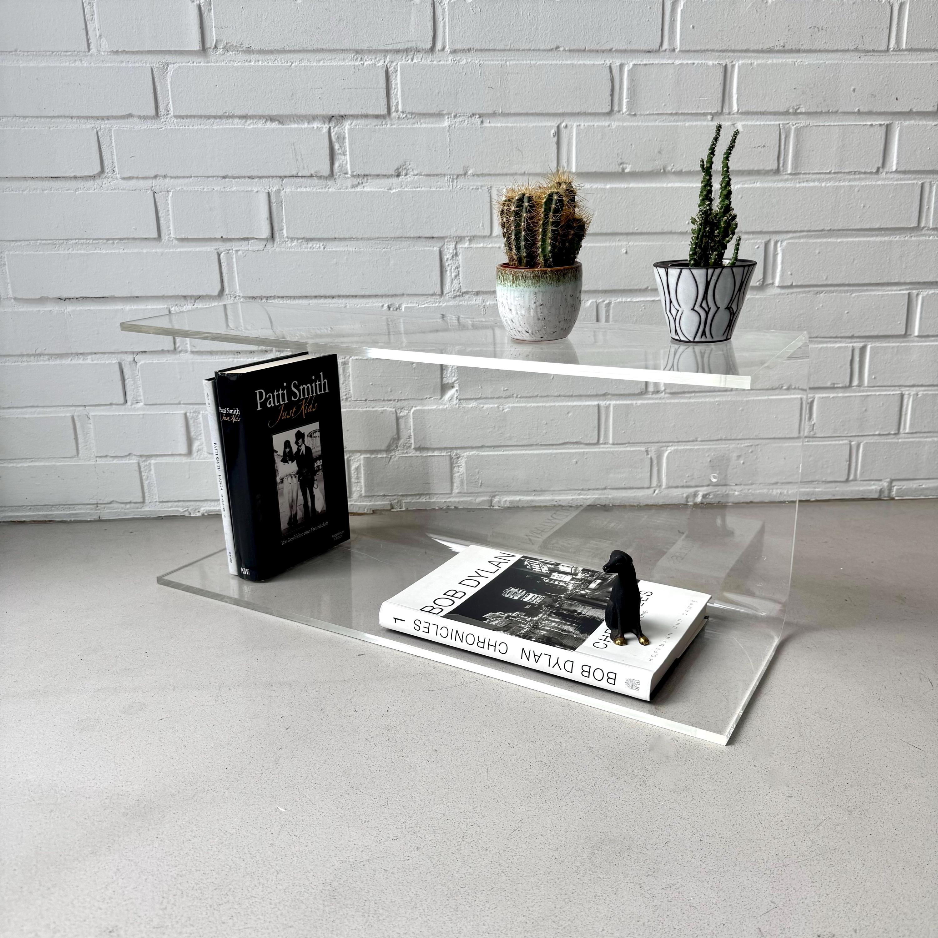 Space age shelving - Etsy 日本