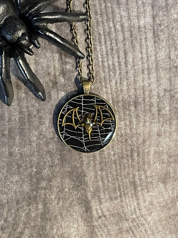 Spider Web Necklace, Spider Web Pendant, Spider Web Jewelry, Bat Jewelry,  Halloween, Gothic