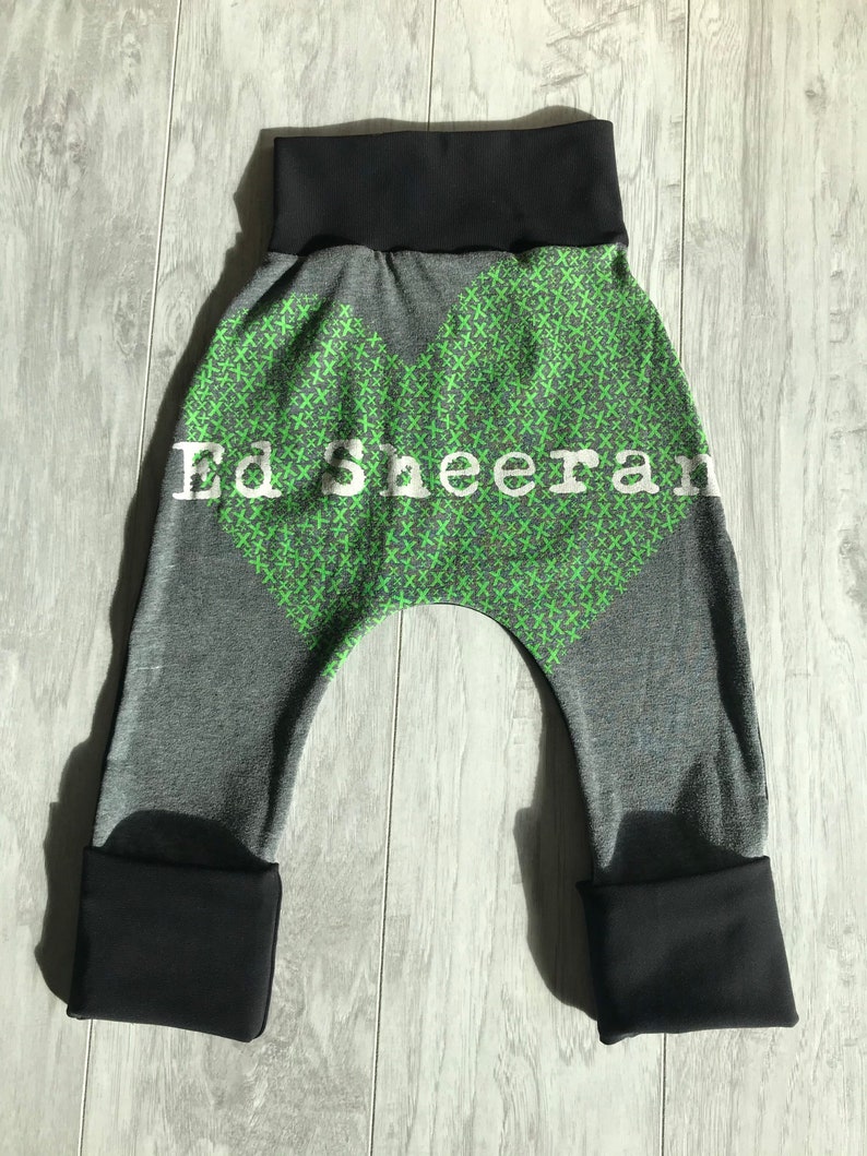 Ed Sheeran grow with me pants
