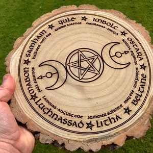 Sabbats and moon phase/ pentagram  large log slice Wicca annual cycle of seasonal festivals, wicca, pagan, altar, wall art, witch, wood