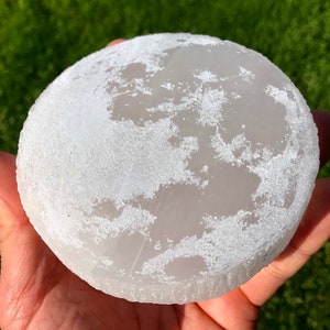 Pure Selenite Moon Charging Plate