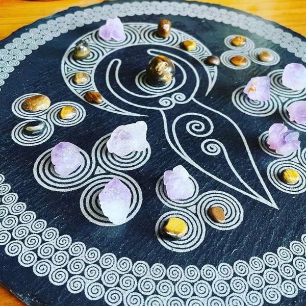 Spiral Goddess - Mother Earth - Gaia - Crystal Grid - Altar - Sacred Geometry - Slate - Gridding - Healing