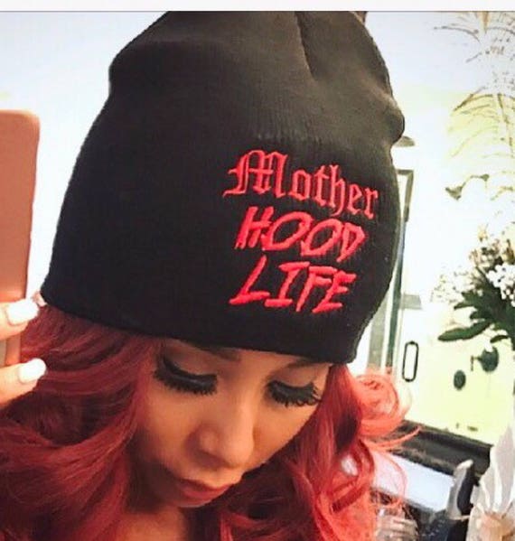beanie mom