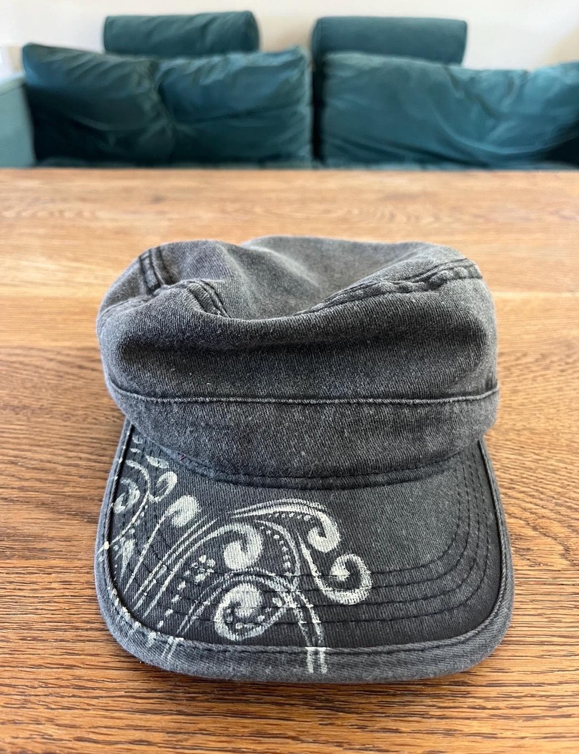 2000s Hat - Etsy Canada