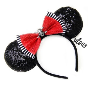 Pirates Mickey Ears, Pirates Minnie Ears, Pirates Ears, Skull Mickey Ears, Pirates of the Carribean Mickey Ears, Skull Ears, Pirate Mickey