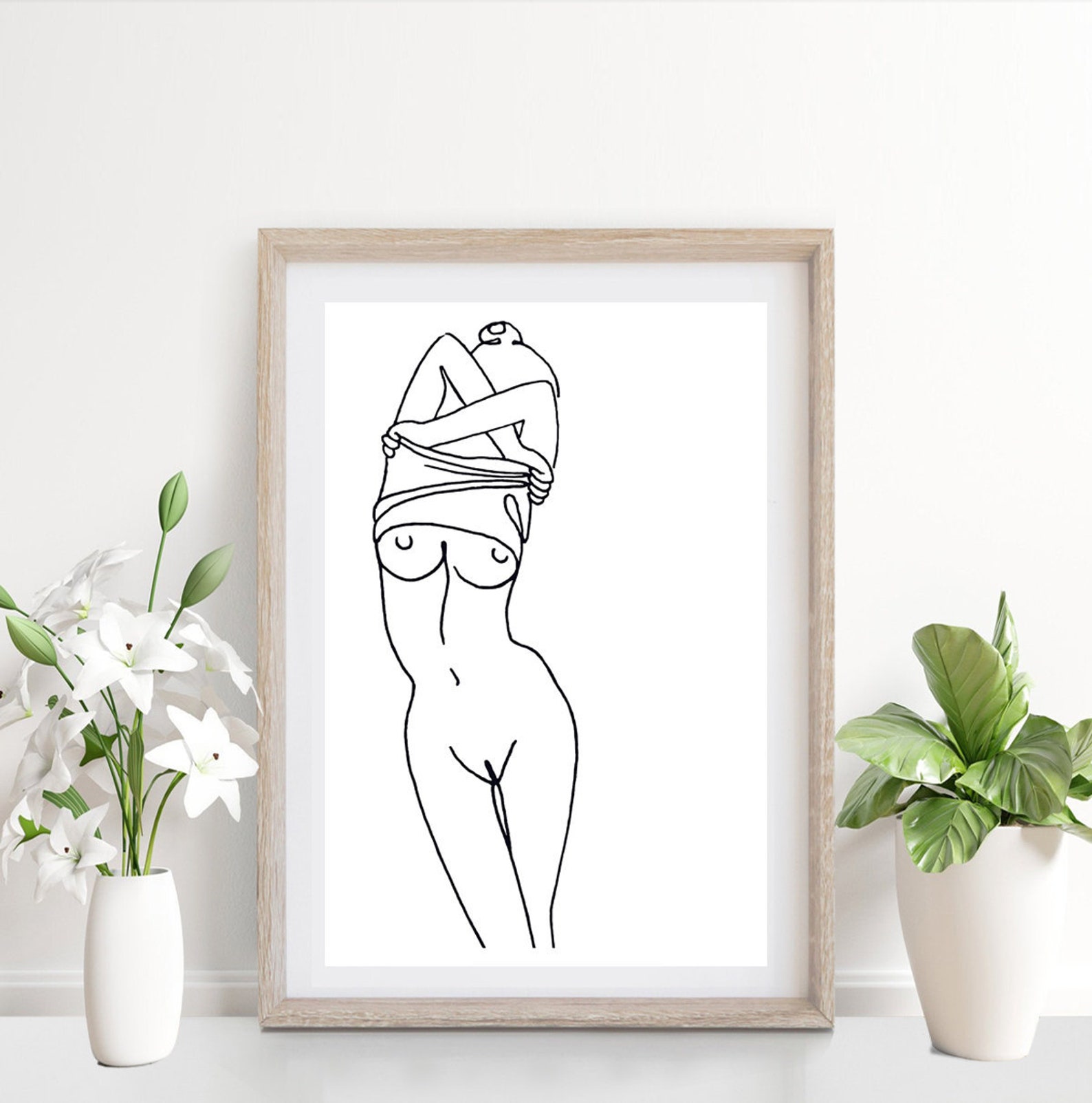 Ink prints One line Elegant woman Body sketch drawingMinimalist print Sex drawing Wall art Female figure art Sexy print