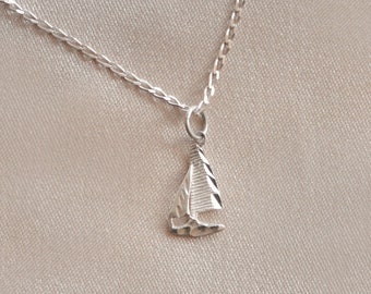 Shiny Vintage Sailboat Necklace. Sterling silver. Nautical jewelry. # Sailor sailing spinnaker travel yacht seafarer cape cod nantucket gift