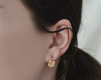 Four Leaf Clover Dangle Earrings. 14kt gold filled. Lucky charm drop earrings. Quatrefoil / Celtic / Irish good luck jewelry gifts for her.