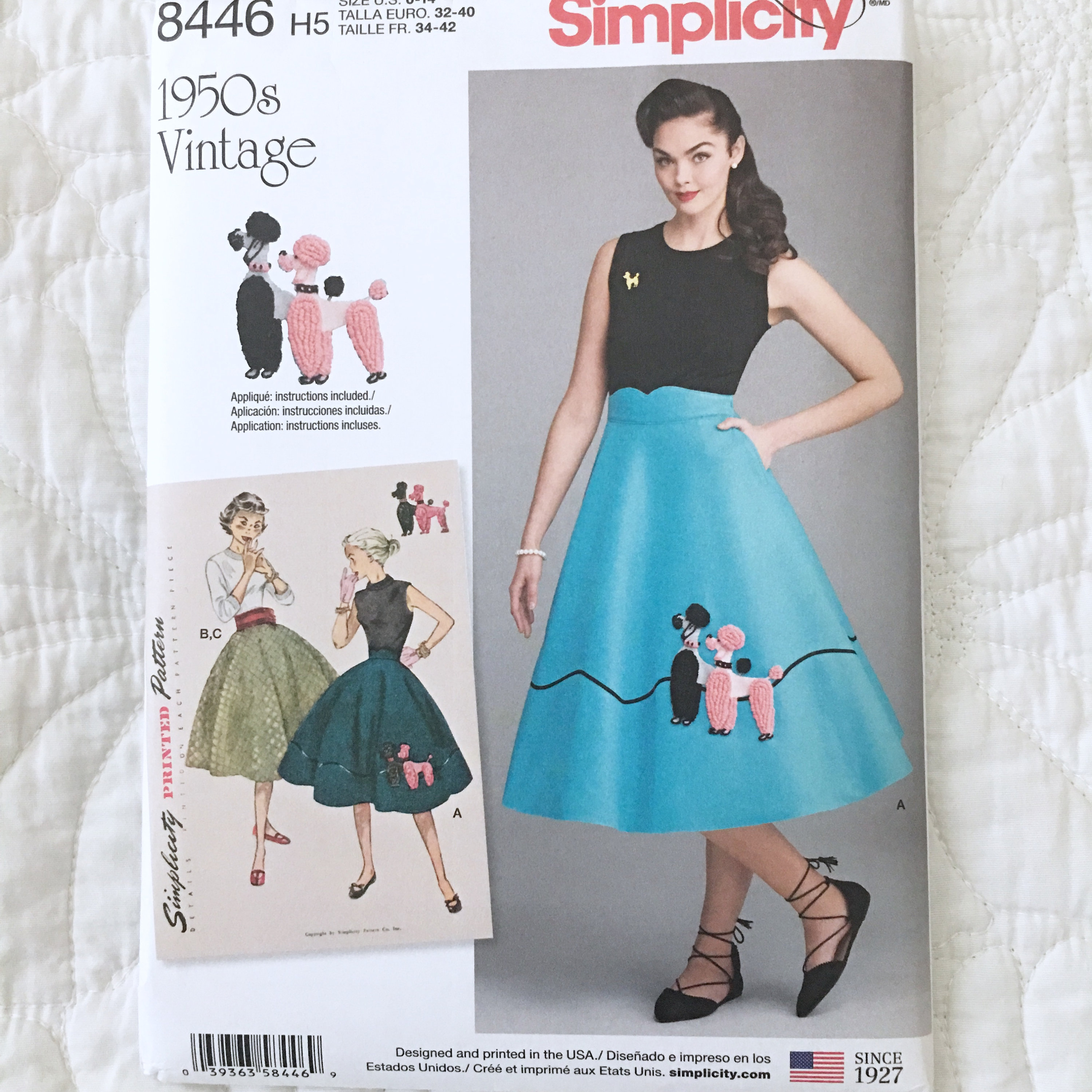 How To Make A DIY Poodle Skirt