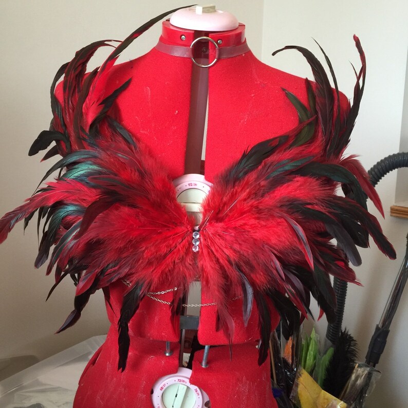 Red and black rooster feather rave kink bra