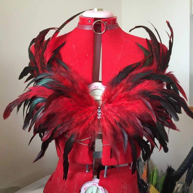 Red and black rooster feather rave kink bra
