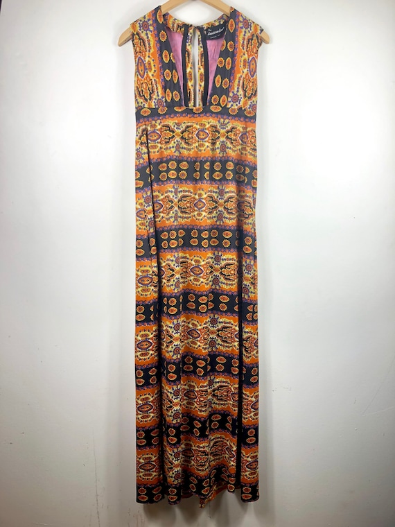 Vintage psychedelic 1960s 1970s cocktail long max