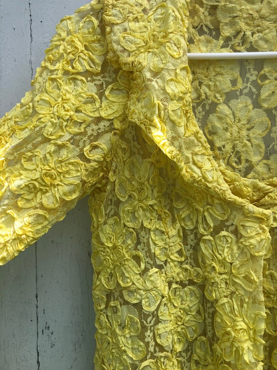 Vintage yellow lace overlay sheer 1930s 1940s dre… - image 4