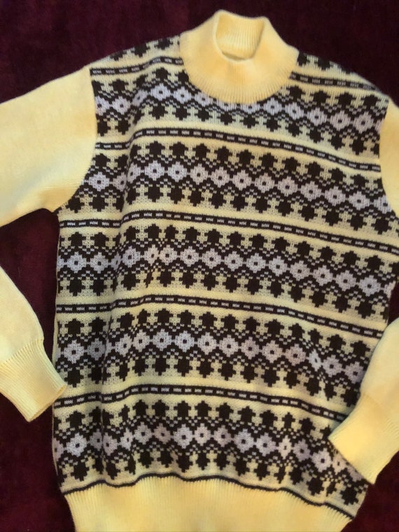 Vintage yellow kids or womens xs turtle neck swea… - image 2