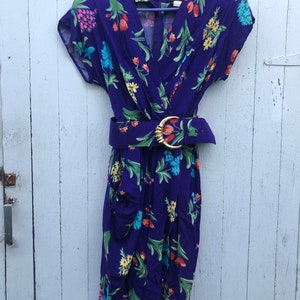 Vintage 90s dawn joy fashion purple floral dress gold belt floral 1990s G