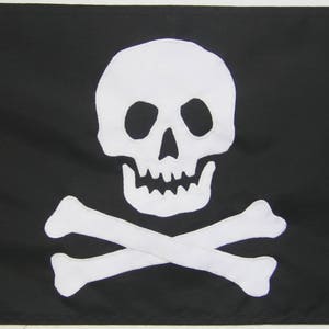Jolly Roger Pirate Flag (Various Sizes) Appliquéd : Handsewn, Skull and Crossbones, Outdoor, Boating