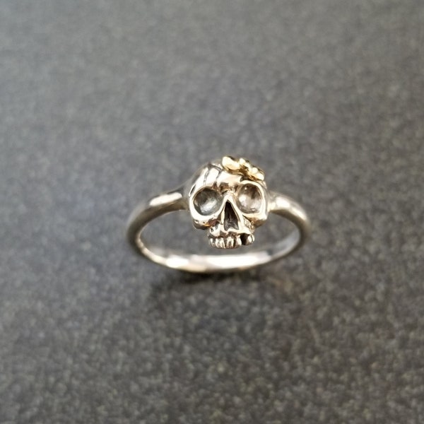 Tiny Skully Skull Ring Sterling Silver with 18k Gold Bow