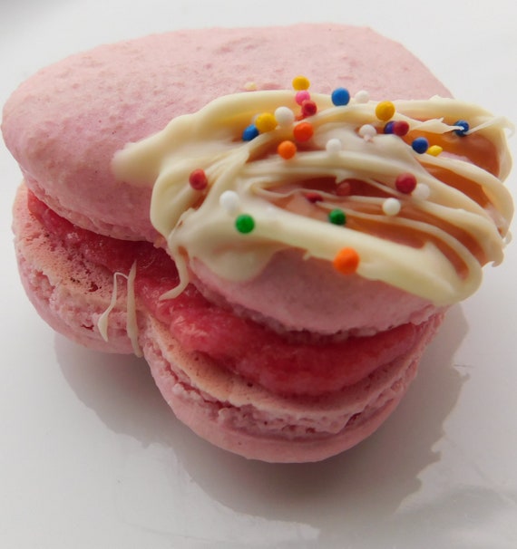 heart shaped macaron template etsy