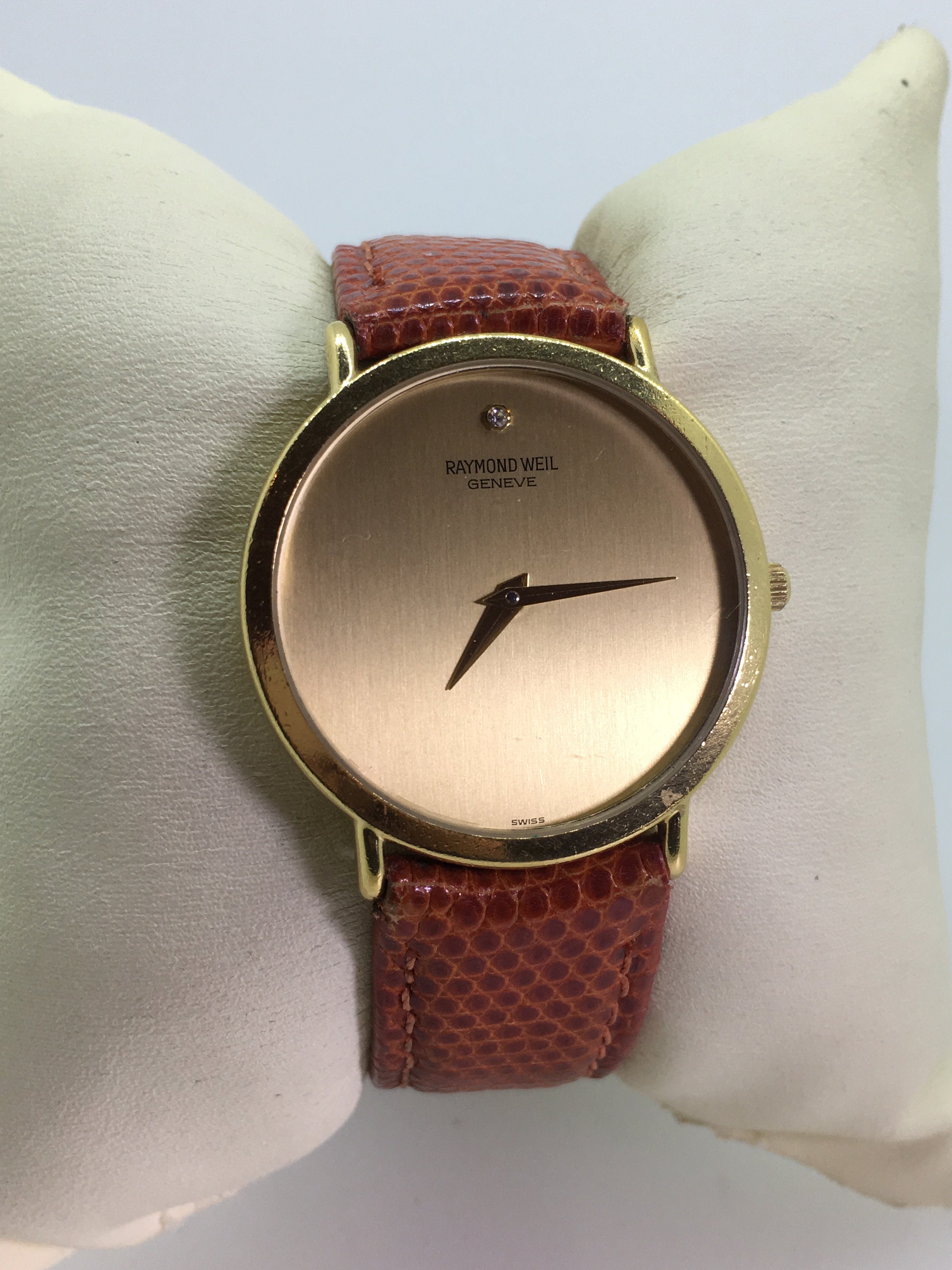 rolex day date oysterquartz