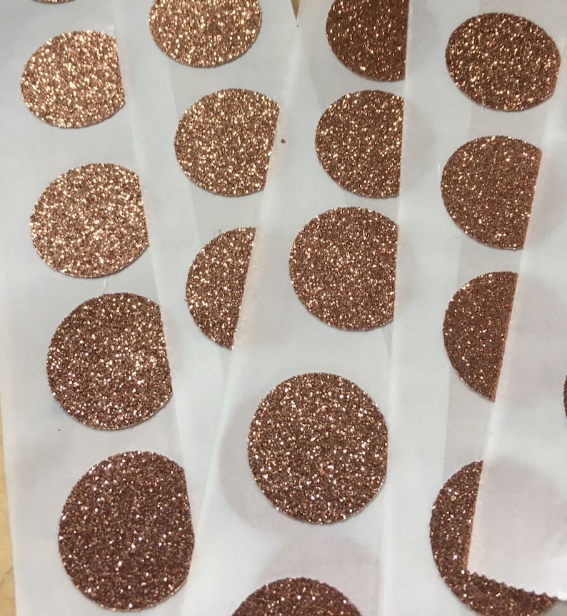1 x 25 Shimmery Rose Gold Glitter Glamor Circle Seals