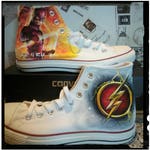 Superman von Hand bemalt Converse Schuhe, niedrige Tops, handgefertigte Schuhe, Superhelden Logo, DC Helden, DC Comics Schuhe Superman von Hand bemalt Converse Schuhe, niedrige Tops, handgefertigte Schuhe, Superhelden Logo, DC Helden, DC Comics Schuhe
