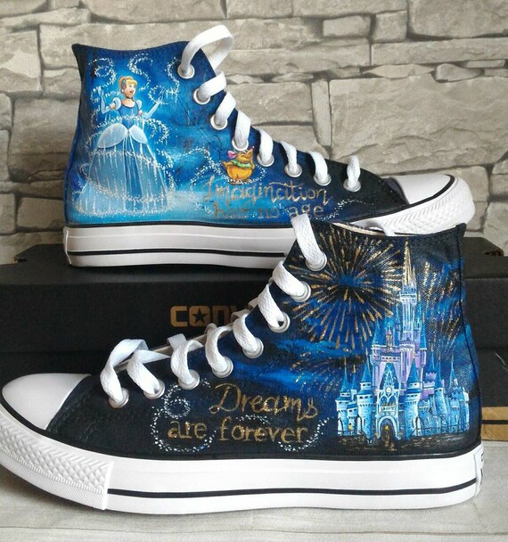 scarpe dipinte a mano