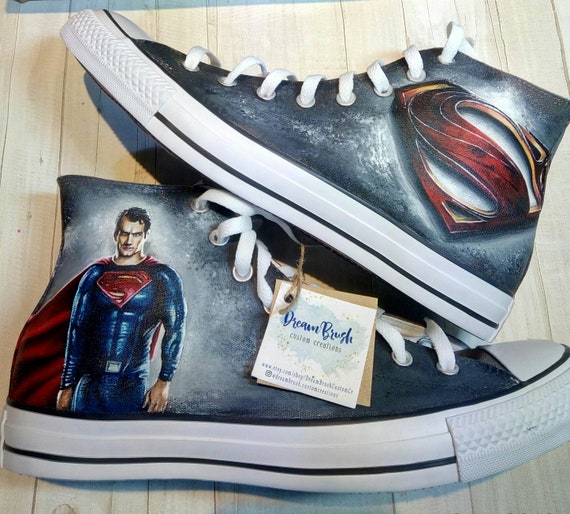 Superman hand painted converse shoes , low tops , hand made shoes , superhero logo , DC heroes, DC comics shoes Superman hand painted converse shoes , low tops , hand made shoes , superhero logo , DC heroes, DC comics shoes
