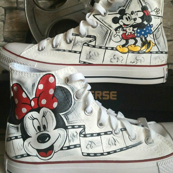 Disney inspired hand painted shoes, converse hand painted shoes, Mickey Mouse , vintage disney,Minnie mouse ,Disney gift