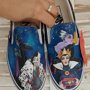 Disney villain, Disney gift , Disney style , Disney shoes , Disney sneakers