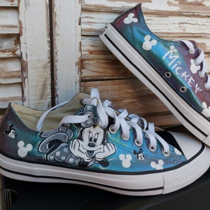 Disney themed shoes, hand painted shoes, custom converse, Mickey mouse shoes, Disney shoes, Disney wedding, Disney gift,minnie and mickey