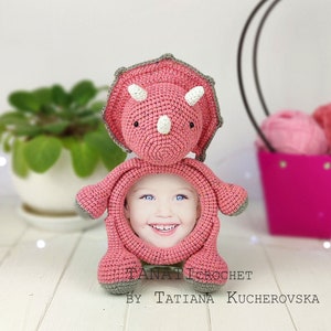 Crochet Pattern “Photo Frame Triceratops”(Tutorial, PDF file)